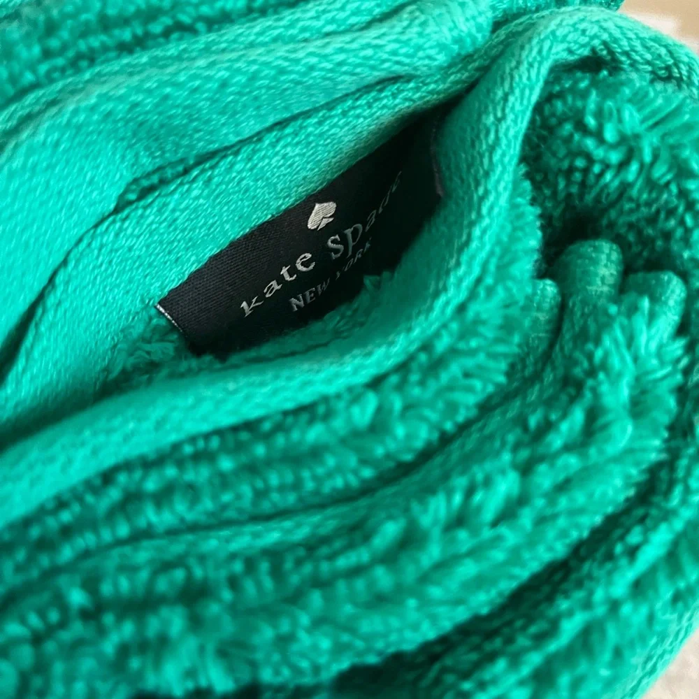 kate spade Vibrant Green Hand Towel Set of 2 NWT